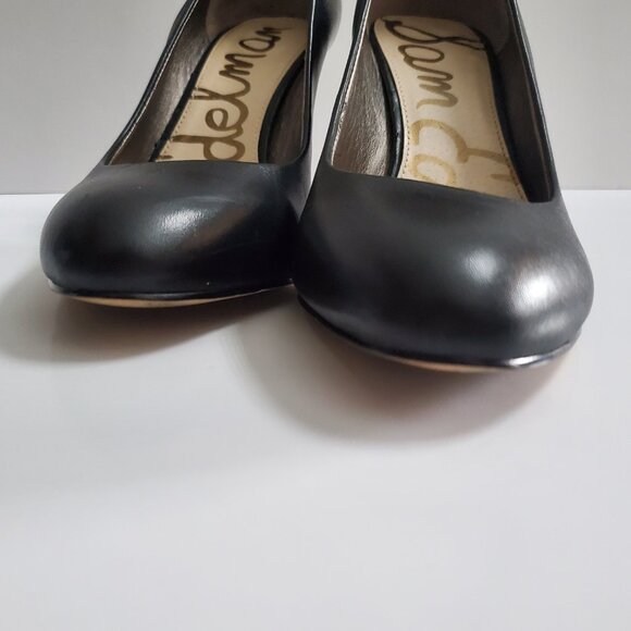 SAM EDELMAN CAMDYN Black Heels Rounded Toe | Silver Tone Ring & Snakeskin Accent - Picture 5 of 10